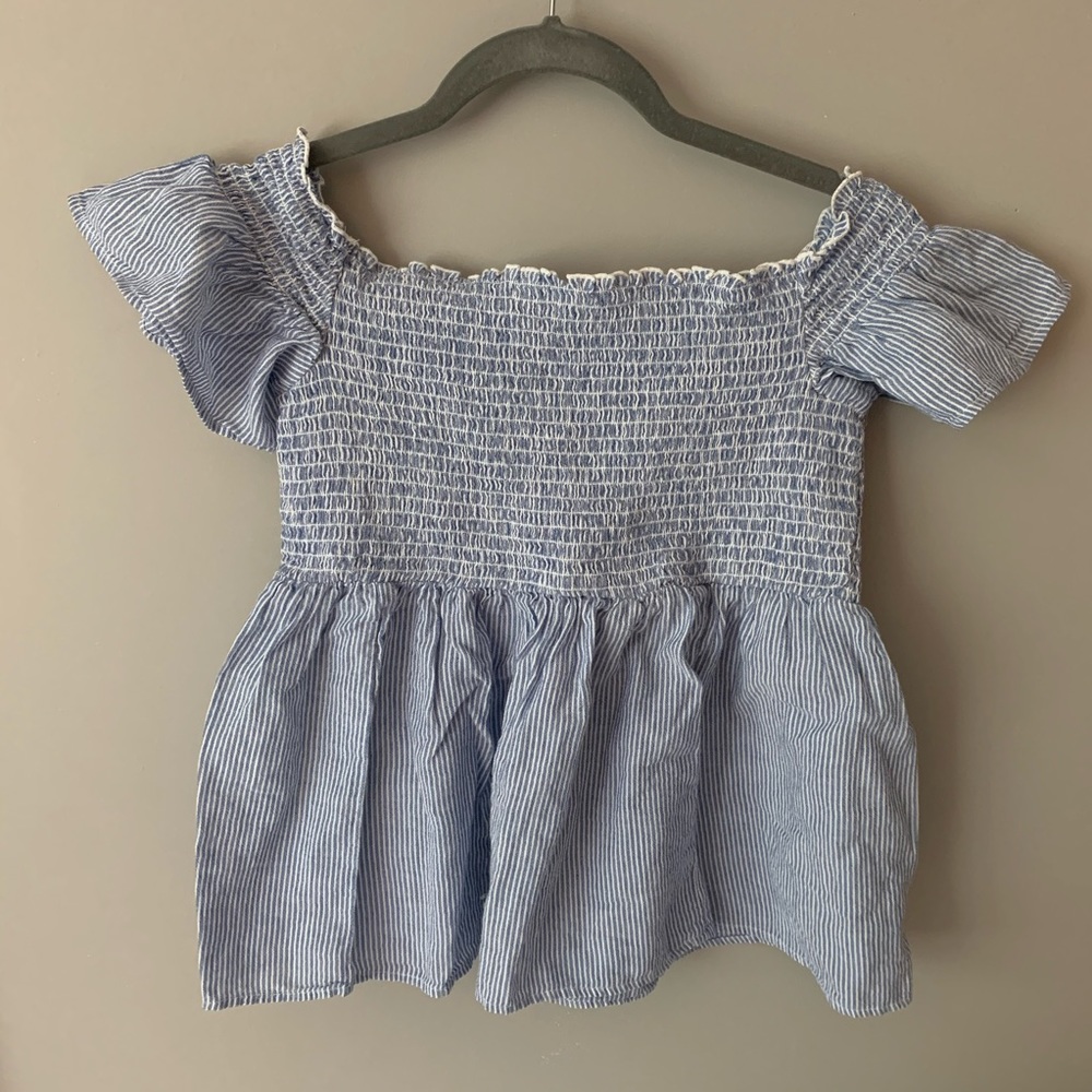 American Eagle - off the shoulder top